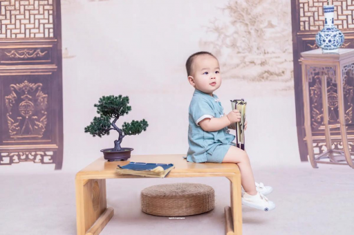 吕梁宝宝几个月翻身才正常